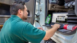 Ricardo 3 5fcf9f9e71314 Ricardo 3 5fcf9f9e71314