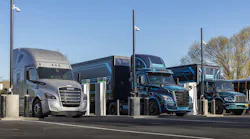 Freightliner E Cascadia E M2 And Tbb Jouley Dtna 60806e697fe88