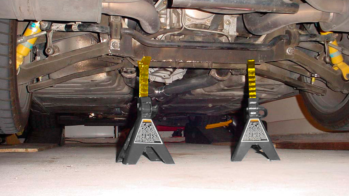 Tech Tip Make sure you’re using jack stands the right way Fleet
