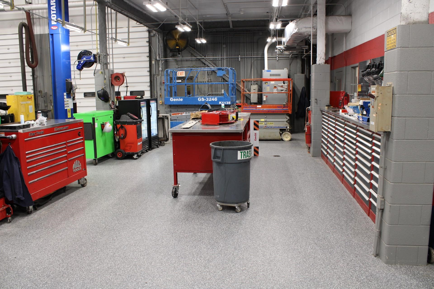 All back office staff and managers are working remotely, and managers with responsibilities for employee engagement practice the 3 W’s – wear a mask, watch your distance, wash your hands – when visiting shops. All back office staff and managers are working remotely, and managers with responsibilities for employee engagement practice the 3 W’s – wear a mask, watch your distance, wash your hands – when visiting shops.