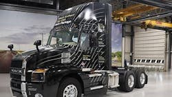 Mack Fairing 60c768889358f Mack Fairing 60c768889358f