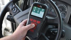 CanDo’s HD CodeII scans a Freightliner. CanDo’s HD CodeII scans a Freightliner.