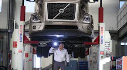 Volvo Trucks Service Technician Maintenance 60fae319c94b8