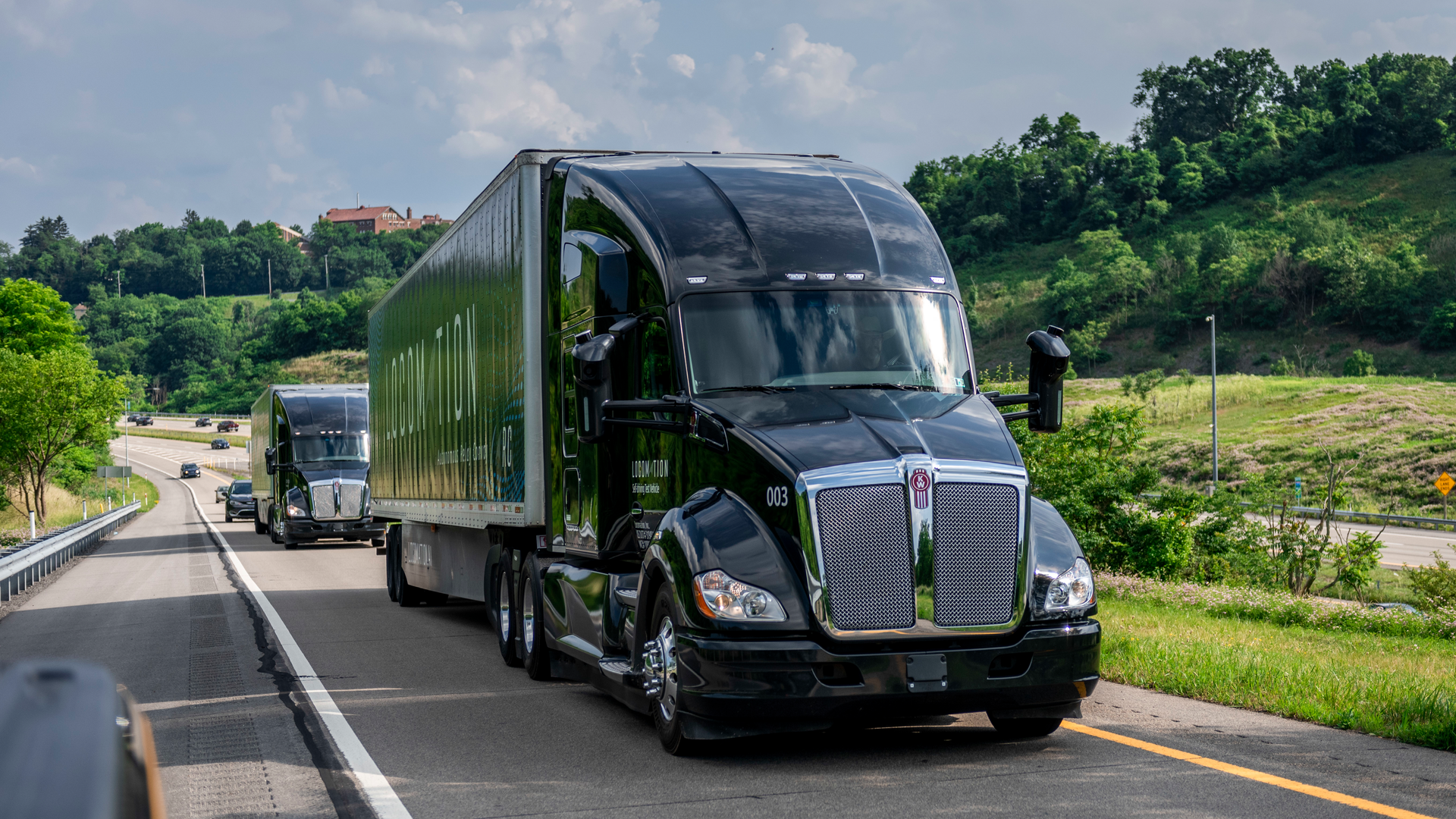 Locomation 6127fbe592153