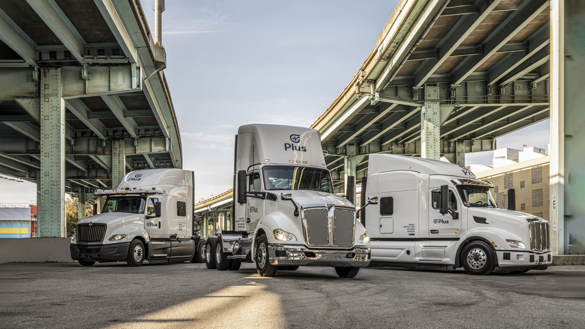 Plus S Autonomous Trucks 6155ca44d715d