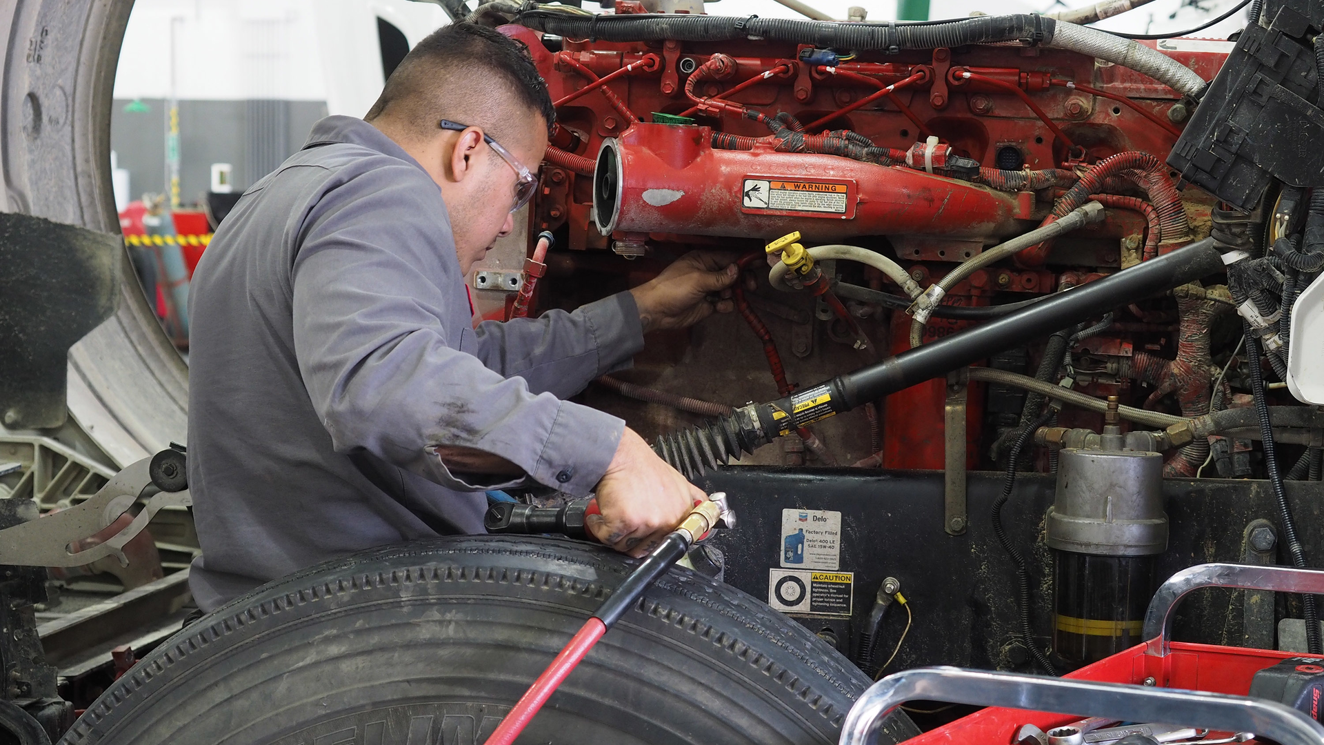 Maintenance Diesel Tech Fleet Owner 614b3effb3501