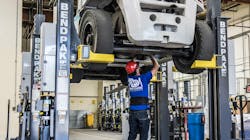 Bend Pak Mobile Columns In Use 6164367b73e3f Bend Pak Mobile Columns In Use 6164367b73e3f