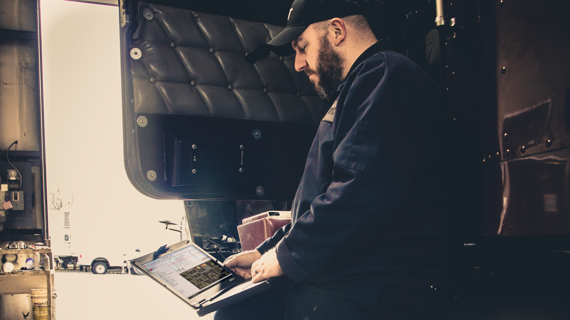 Img 8970 With Screen 619bdbab4eaac