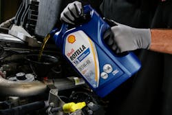 Shell Rotella T6 5 W 40 Pour Shell Rotella T6 5 W 40 Pour