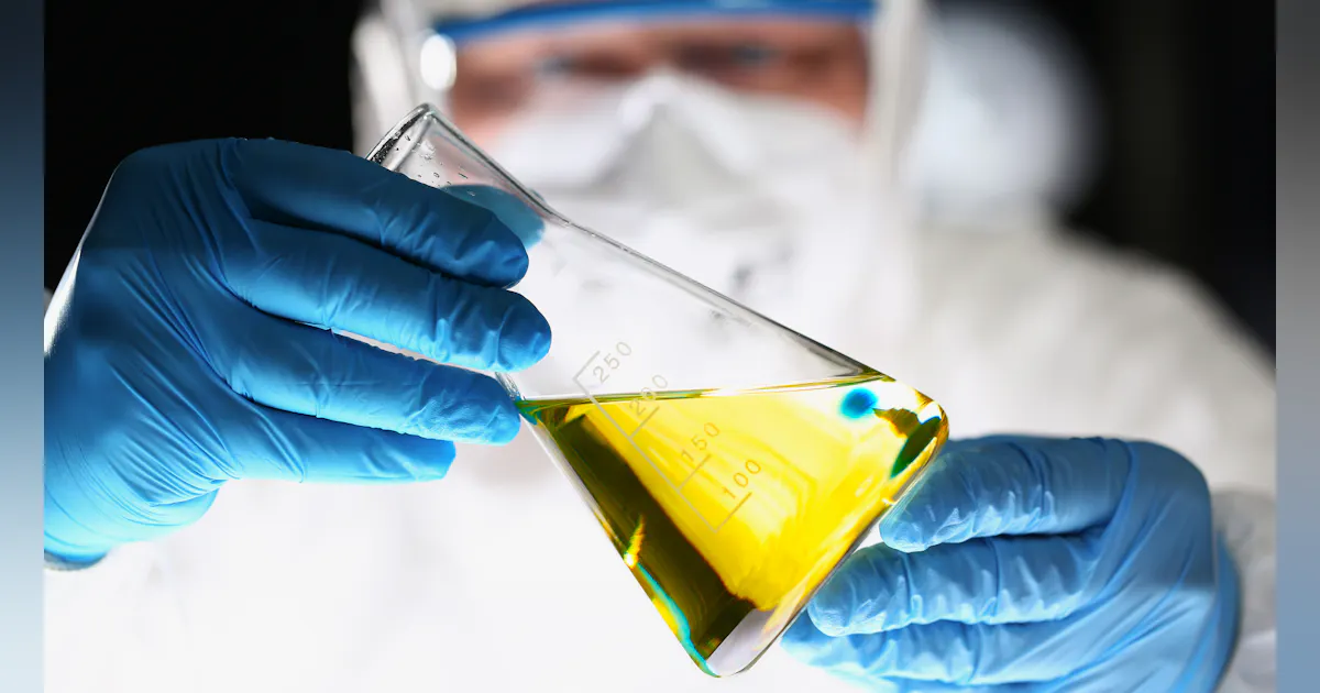 Engine Oil Lab Test New diesel engine oil category reaches development milestone | Fleet ...
