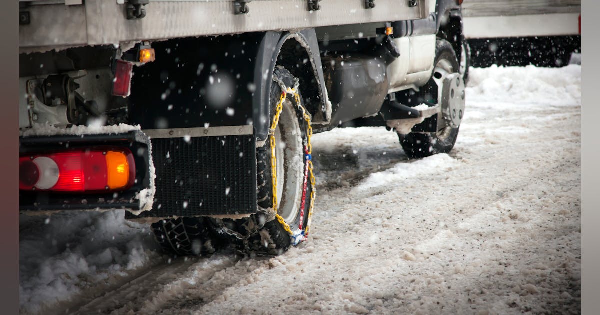 Heavyduty vehicle snow chains 101 Fleet Maintenance Heavyduty vehicle snow chains 101 Fleet Maintenance