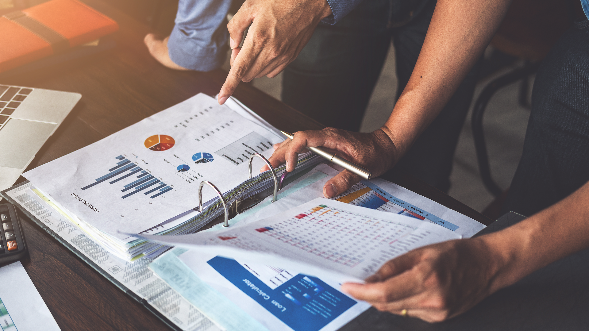 Analyze 150633946 Jakkapant Turasen Dreamstime 61e1a0bbefa22 61eacd29c5e4e