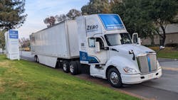 Kenworth Trucks and Toyota developed the hydrogen-fuel-cell-powered Kenworth T680FCEV tractor, some of which are in use at the Port of Los Angeles. Kenworth Trucks and Toyota developed the hydrogen-fuel-cell-powered Kenworth T680FCEV tractor, some of which are in use at the Port of Los Angeles.