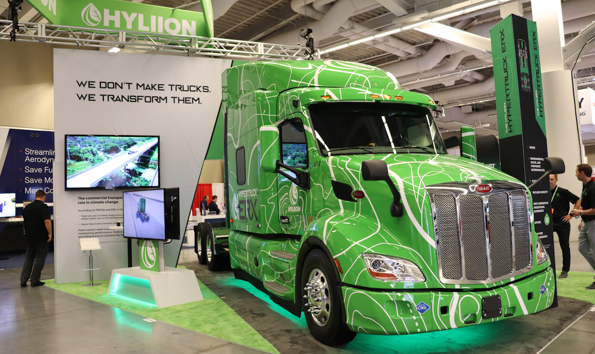 The Class 8 Hyliion ERX solution comprises a fully electric powertrain with an onboard generator fueled by CNG for a range of 1,000 miles. The Class 8 Hyliion ERX solution comprises a fully electric powertrain with an onboard generator fueled by CNG for a range of 1,000 miles.