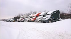 Trucks In Snow 4021311 960 720