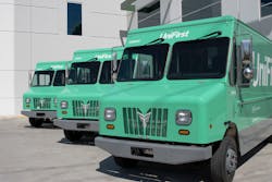 Xos Uni First 2 Xos Uni First 2