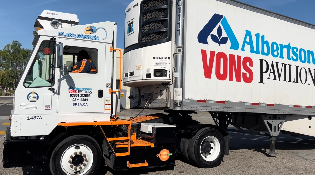 Orange Ev Albertsons Terminal Tractor 624d8ee6c8246 625499d021bdf