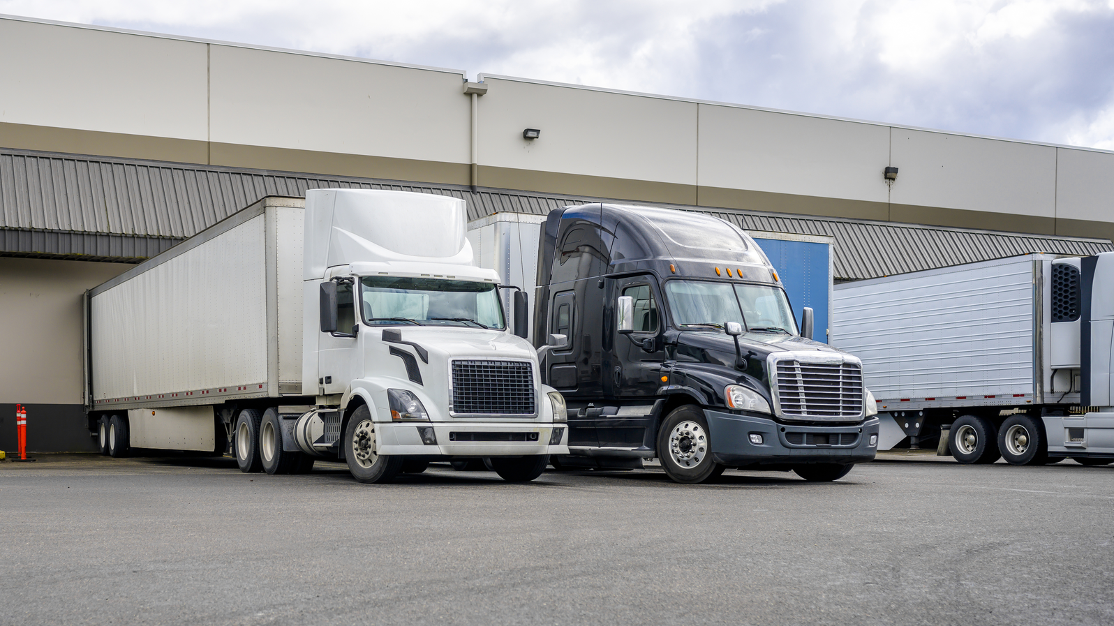 Trucks Loading Dock Dreamstime Vitpho 62711d74b4658