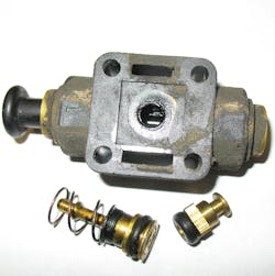 On height control valves’ plastic tubing, Link recommends using tube cutters, not wire cutters, which can deform the edges and create a leak path. On height control valves’ plastic tubing, Link recommends using tube cutters, not wire cutters, which can deform the edges and create a leak path.