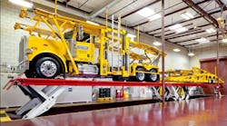 60 Tandem Skylift Transporter Truck 60 Tandem Skylift Transporter Truck