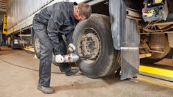 Brake Removal Dreamstime Xxl 167203637 63246b2988b4c Brake Removal Dreamstime Xxl 167203637 63246b2988b4c