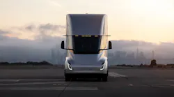 Tesla Semi 5f84a9cb9db17 634025bc2c4d1