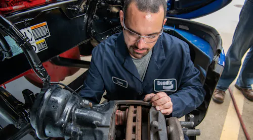 SafetyDirect from Bendix CVS now links to onboard Bendix safety systems ...