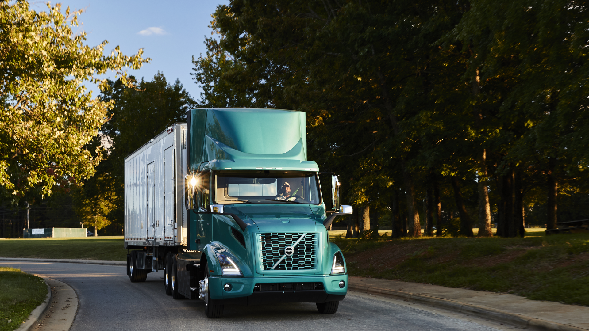 Volvo Vnr Electric 616602ded6498 63da803845712 63dd373b3d26c