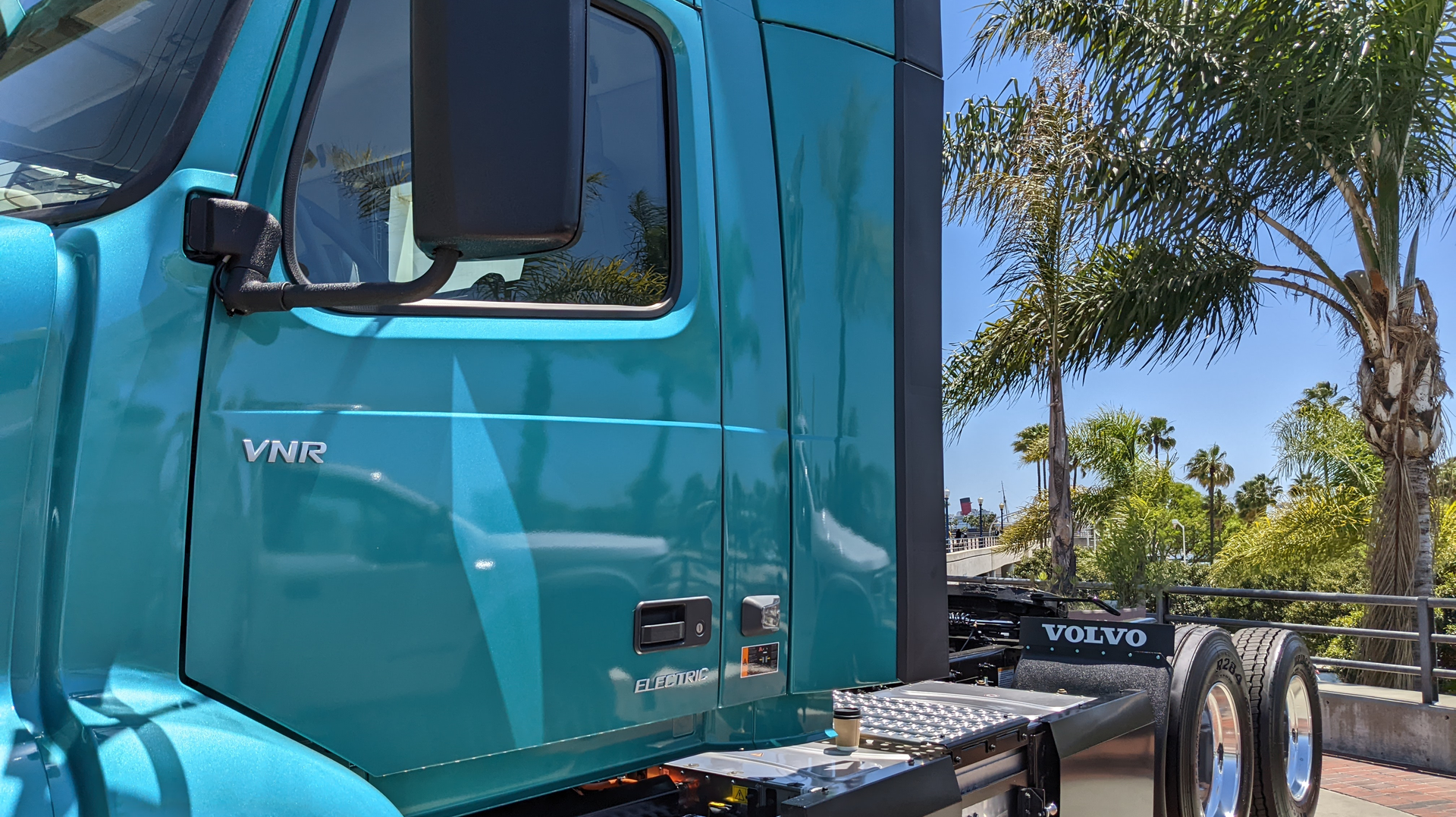 Pxl 20220511 203412958 mp 6436e73ddfa02 64384a328a5ee