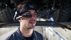 Through Wi-Fi, 4G, or Bluetooth, a tech stumped by a diagnostic issue can verbally command the HMT-1 to connect to a specific expert anywhere in the world for help. Through Wi-Fi, 4G, or Bluetooth, a tech stumped by a diagnostic issue can verbally command the HMT-1 to connect to a specific expert anywhere in the world for help.