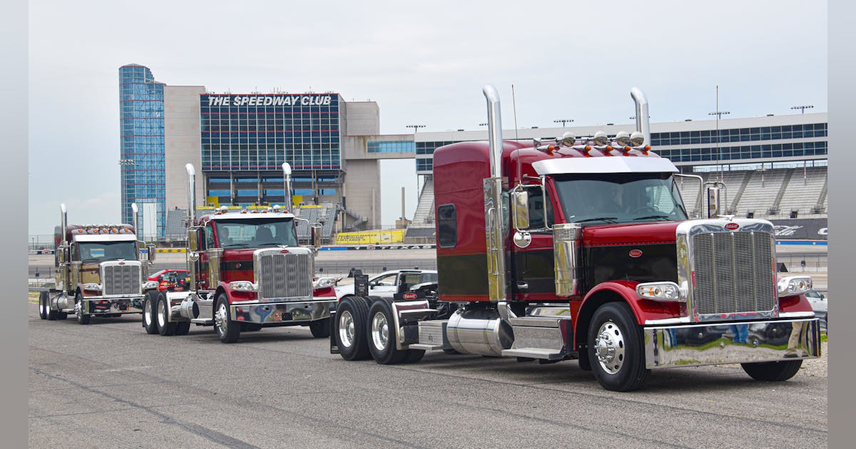 Closer look at Peterbilt Model 589 design and specs Fleet Maintenance Closer look at Peterbilt Model 589 design and specs Fleet Maintenance