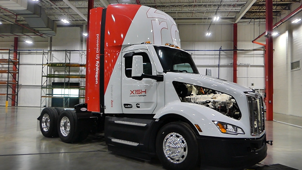 5 24 Cummins Hydrogen Truck 649d76bd1c6e0