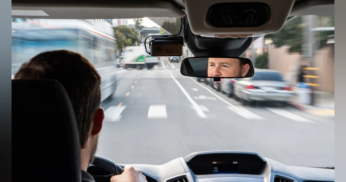 Understanding forward-facing dashcams | Fleet Maintenance