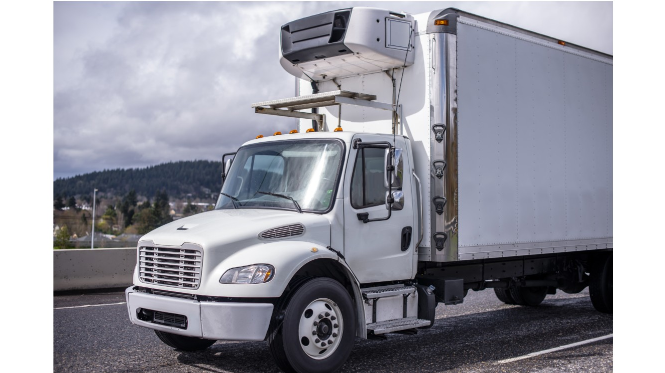Refrigerated Transport Box Truck 64a87b4a2157d