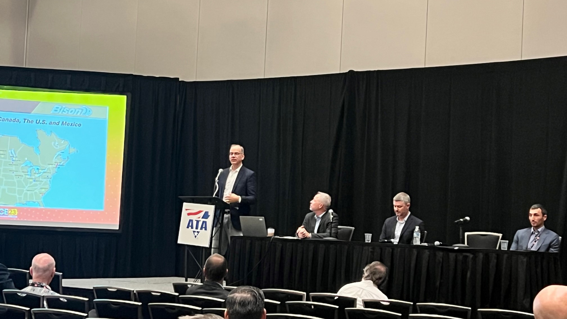 Mike Gomes, VP of maintenance at Bison Transport, addresses the audience at ATA MCE.