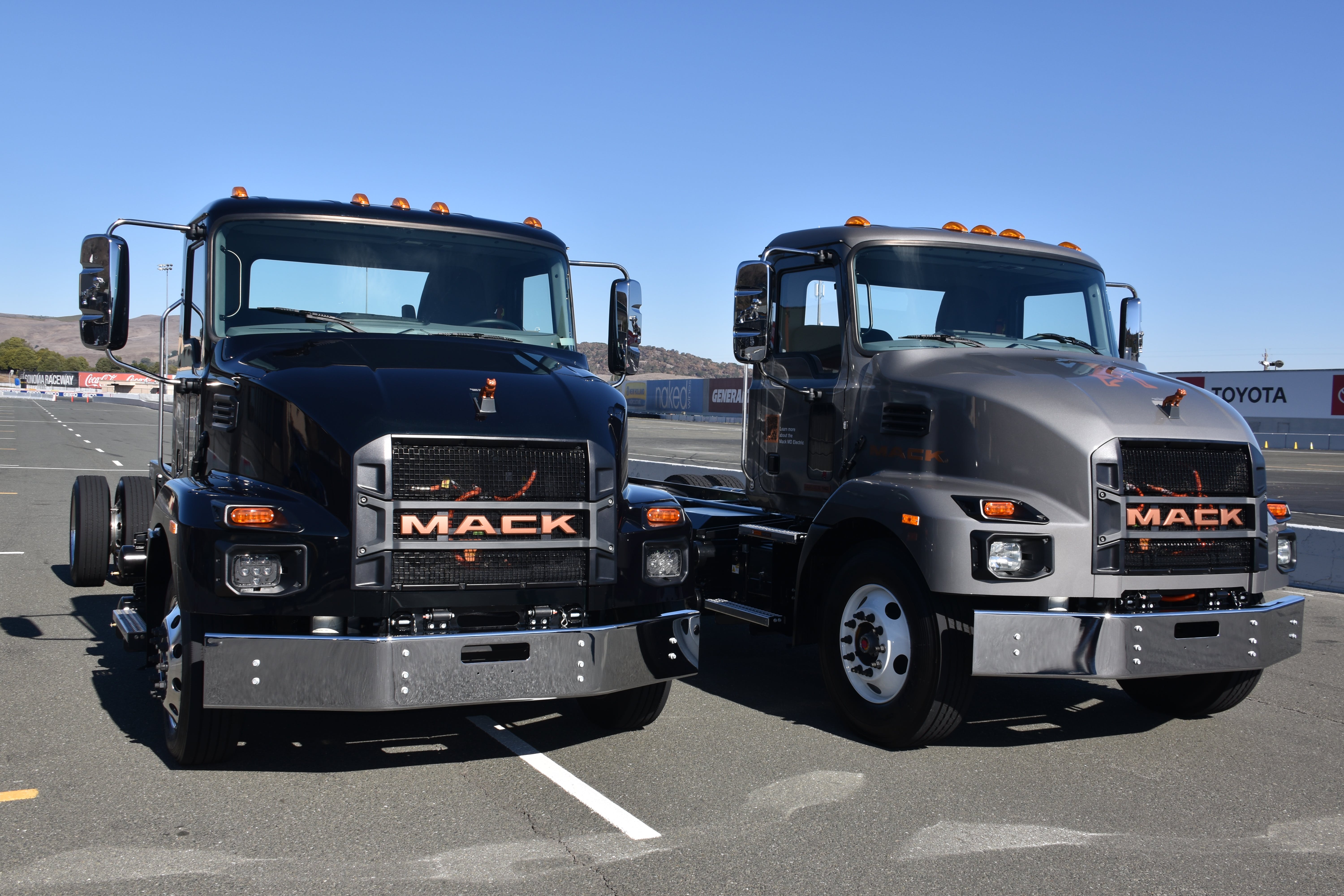 6552507420f571001e6ad41a Dsc 0506