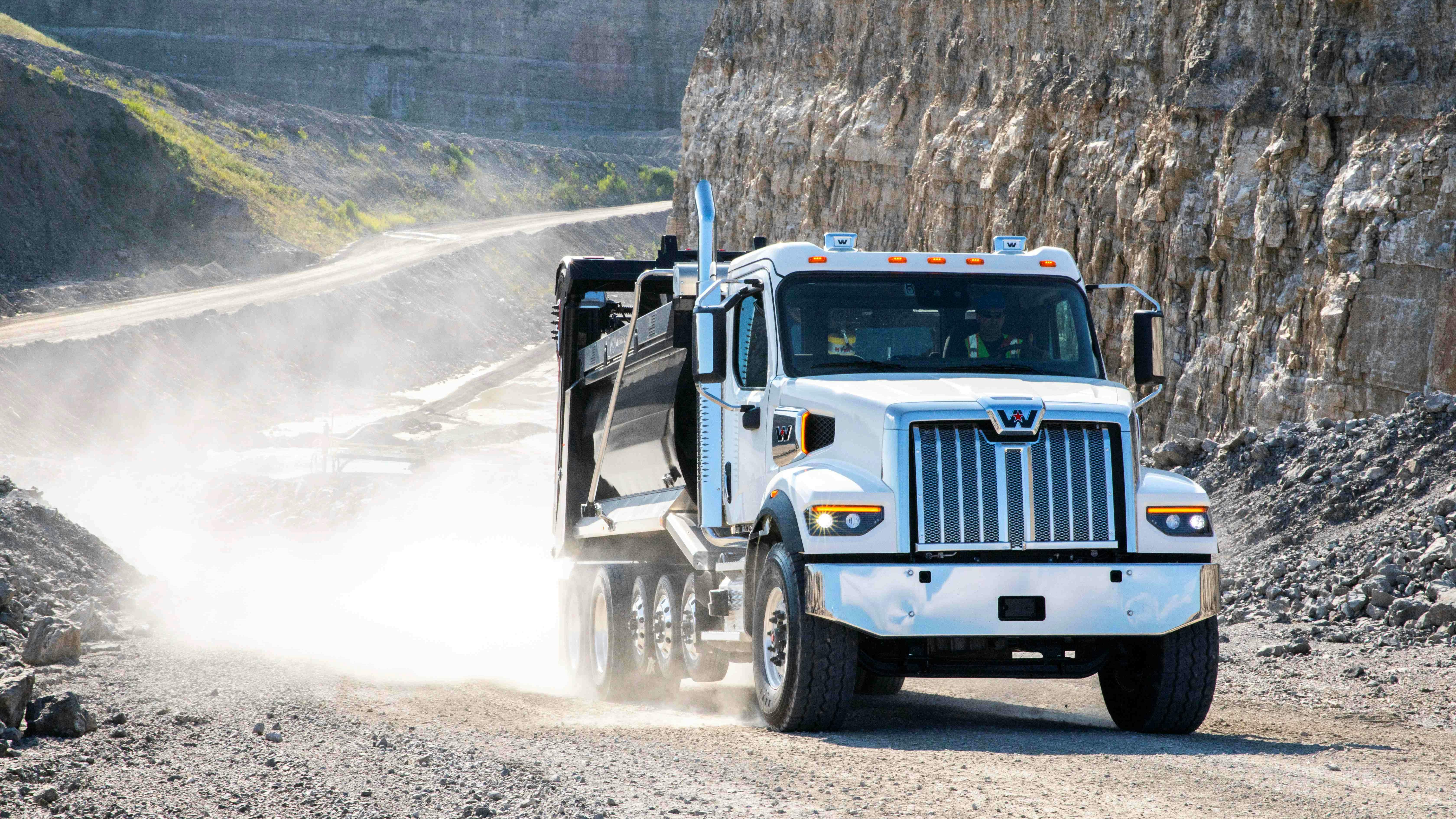 Detroit-Assurance-Western-Star