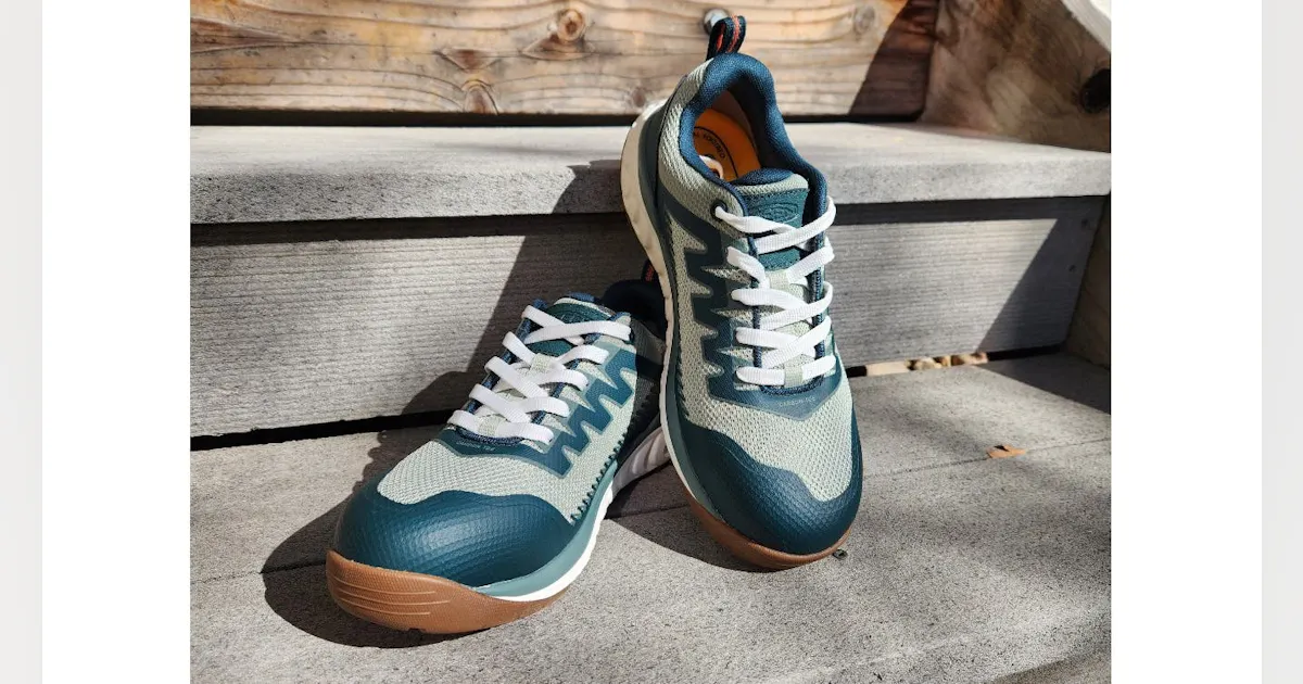 Review of KEEN Utility Arvada Women's Work Sneakers | Fleet Review of KEEN Utility Arvada Women's Work Sneakers | Fleet