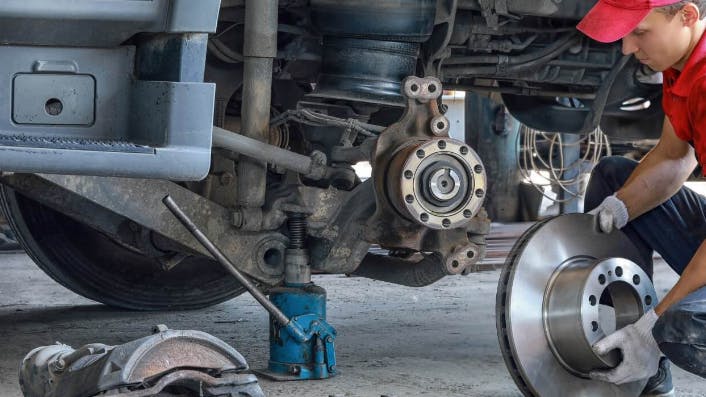 university_of_the_aftermarket_foundation_scholarsh