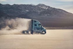 Aerodynamics play a crucial role in the all-new Volvo VNL’s 10% increase in fuel efficiency. An angular profile, shrink-wrapped hood, curved windshield, wedge-shaped cab, cab fairing extensions, and FlowBelow wheel solutions are among the features. Aerodynamics play a crucial role in the all-new Volvo VNL’s 10% increase in fuel efficiency. An angular profile, shrink-wrapped hood, curved windshield, wedge-shaped cab, cab fairing extensions, and FlowBelow wheel solutions are among the features.