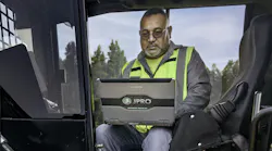 offhwy_technician_with_jpro_3_