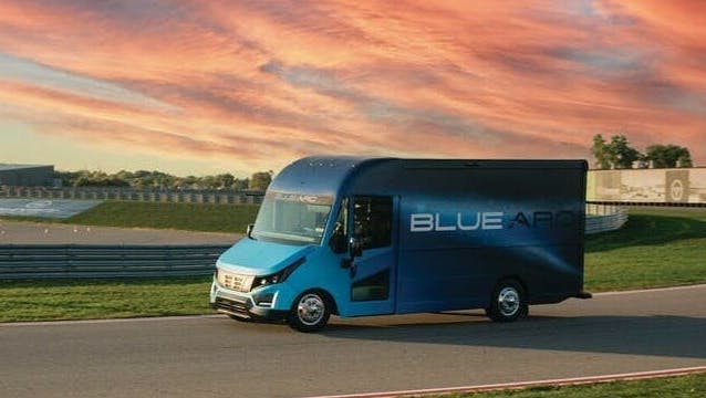 663c3f0af7674d503bfdcbbb Blue Arc Sunset 2 4318 Crop 1