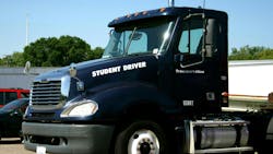 66452119b28908576e1a667b 66420311ec1bd829bd386900dreamstime L 13726101 66452119b28908576e1a667b 66420311ec1bd829bd386900dreamstime L 13726101