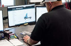 Fleets and service providers can use the DTNA online portal as a resource, and to work directly with dealers. Fleets and service providers can use the DTNA online portal as a resource, and to work directly with dealers.