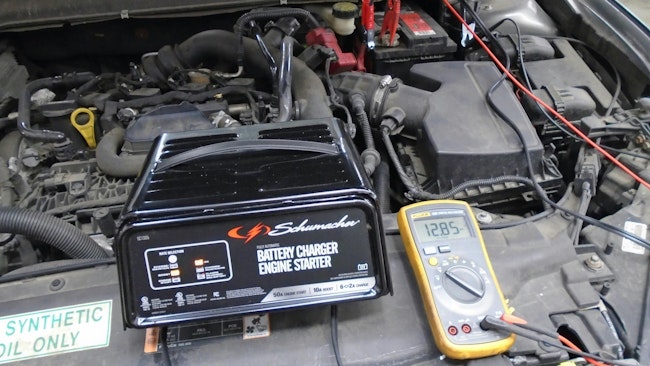 Here you can see a battery holds a nice 12.8V charge with the ignition on, and the charger in the 10A charging mode.