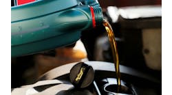 engine-oil-dreamstime-66780306 engine-oil-dreamstime-66780306