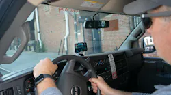 uhaul_image1_2 uhaul_image1_2