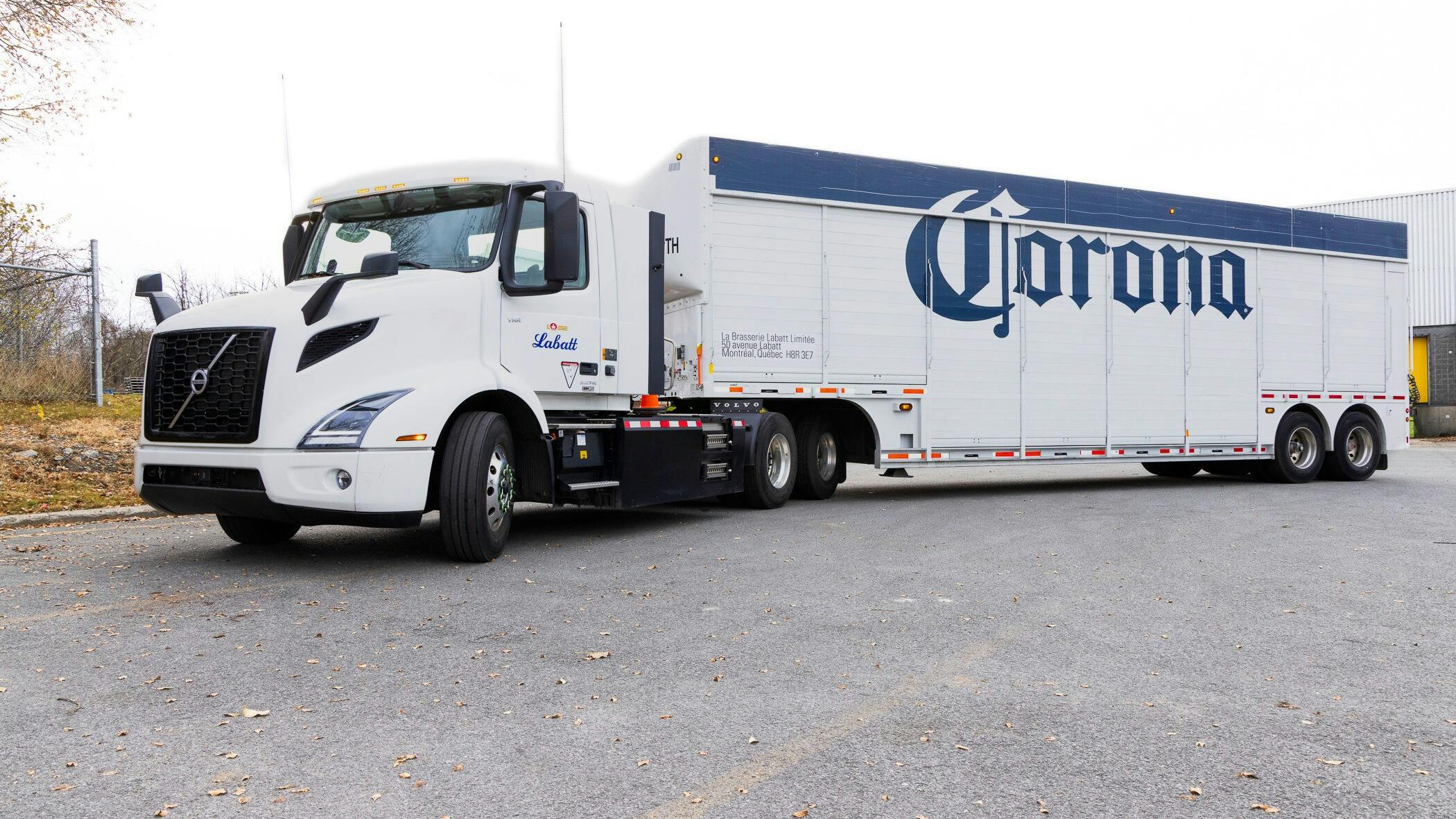 675a034de3e2515f58d40d5a Volvo Vnr Labatt Truck