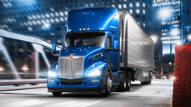 6760775100d5bd9afa389788 Peterbilt 579 Daycab Shot 1 Client0
