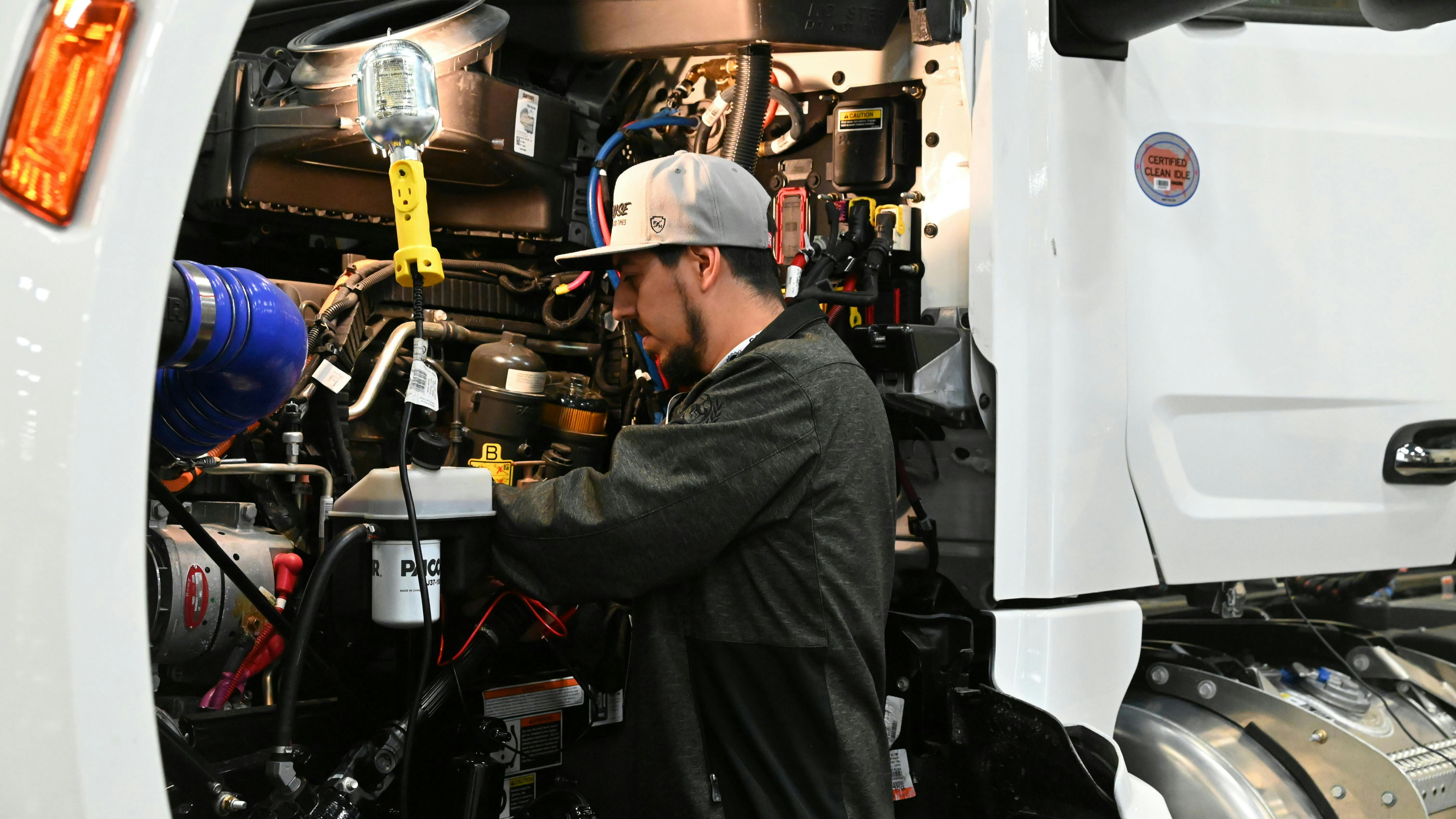 67892bf39170564c5423fa6c Dsc 5380